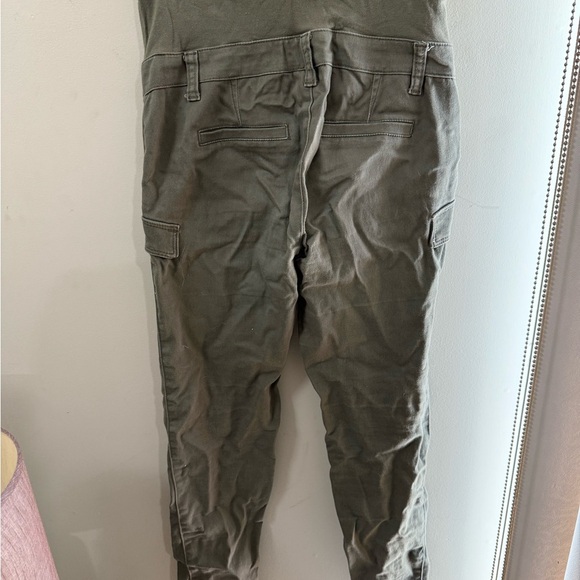 Thyme Maternity Green Leggings Comfortable Fit - Picture 4 of 5